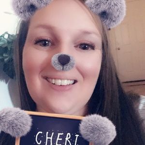 Meet your Posher, Cheri